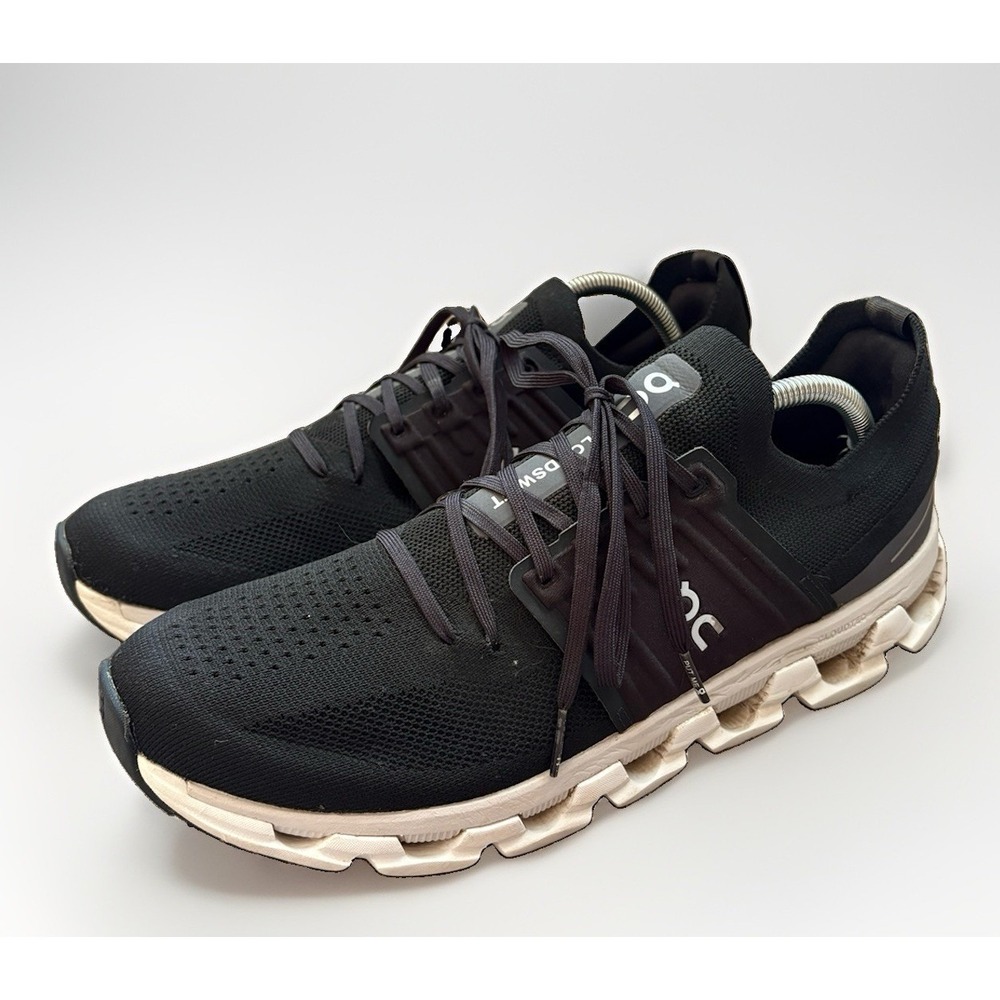 On Running Cloudswift 3 Men's Size 11 Black CloudTec Helion Running Shoes
